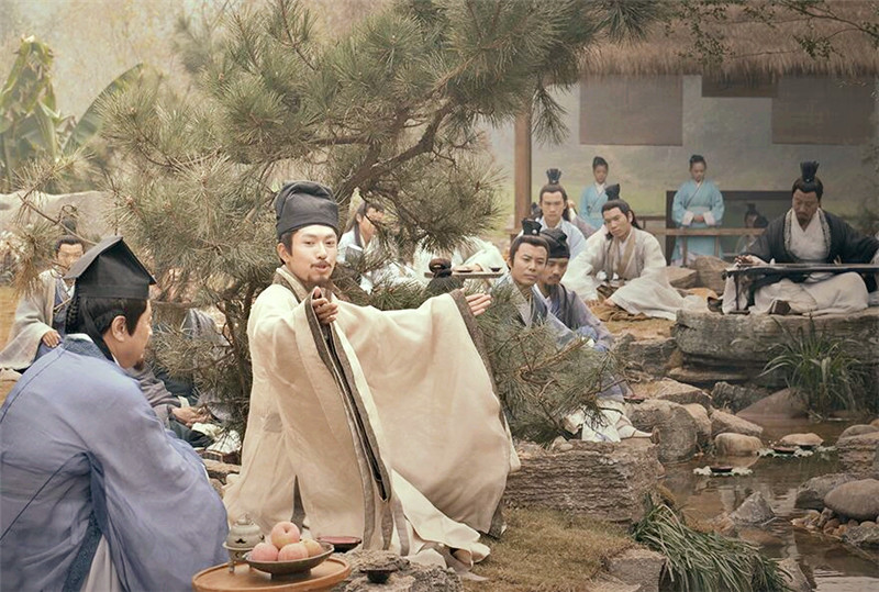 唐朝|诗鬼李贺写“天若有情天亦老”，唐朝没人能接上，宋朝才现下半句