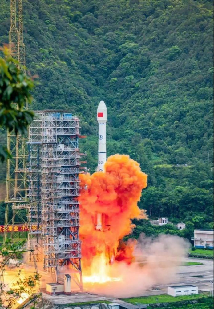 北斗卫星导航系统|CCTV-1今晚十点半档，北斗三号工程副总设计师谢军开讲！