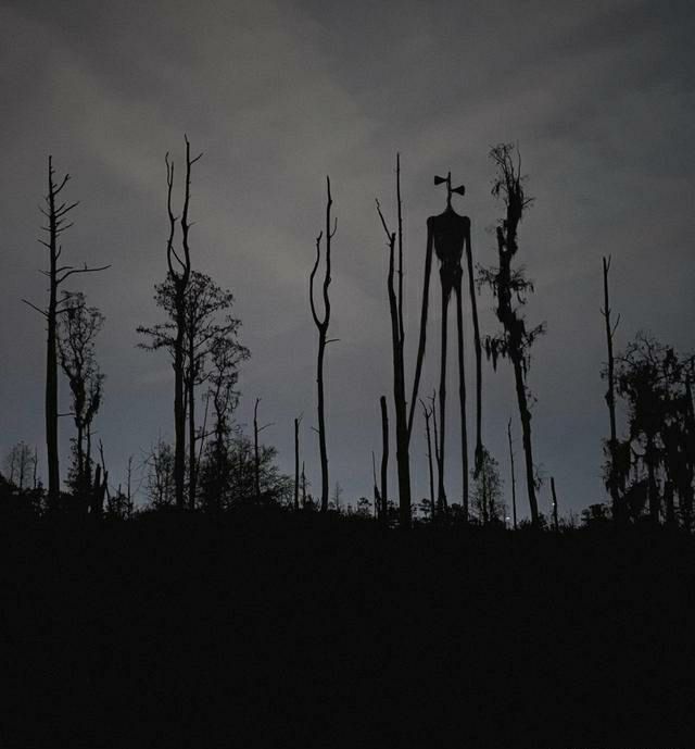 美国的都市传说警笛头一个对人类充满敌意的怪物