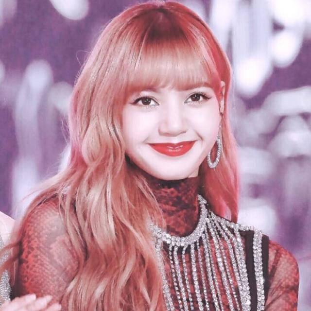 迪丽热巴|减龄必杀技齐刘海：迪丽热巴刘海造型秒变16岁，伊能静也尝试过