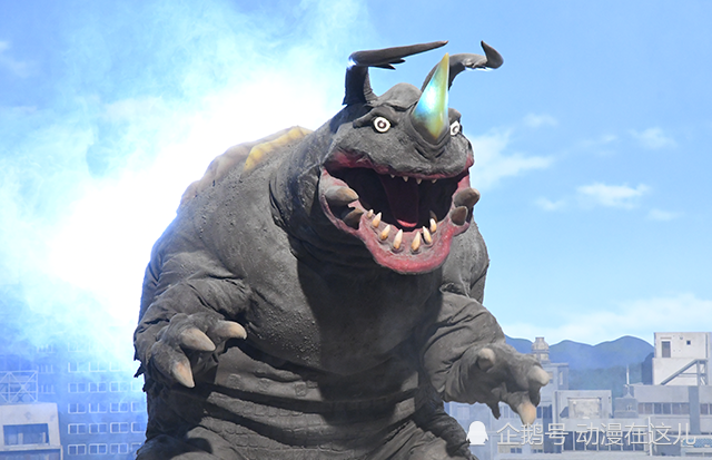 1,透明怪兽内隆嘎内隆嘎正如其称号一样,是一头可以变成透明的怪兽