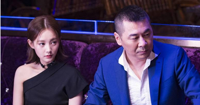 陈建斌|《乔家大院》14年，陈建斌拍戏赚奶粉钱，倪大红成戏骨，长顺走红