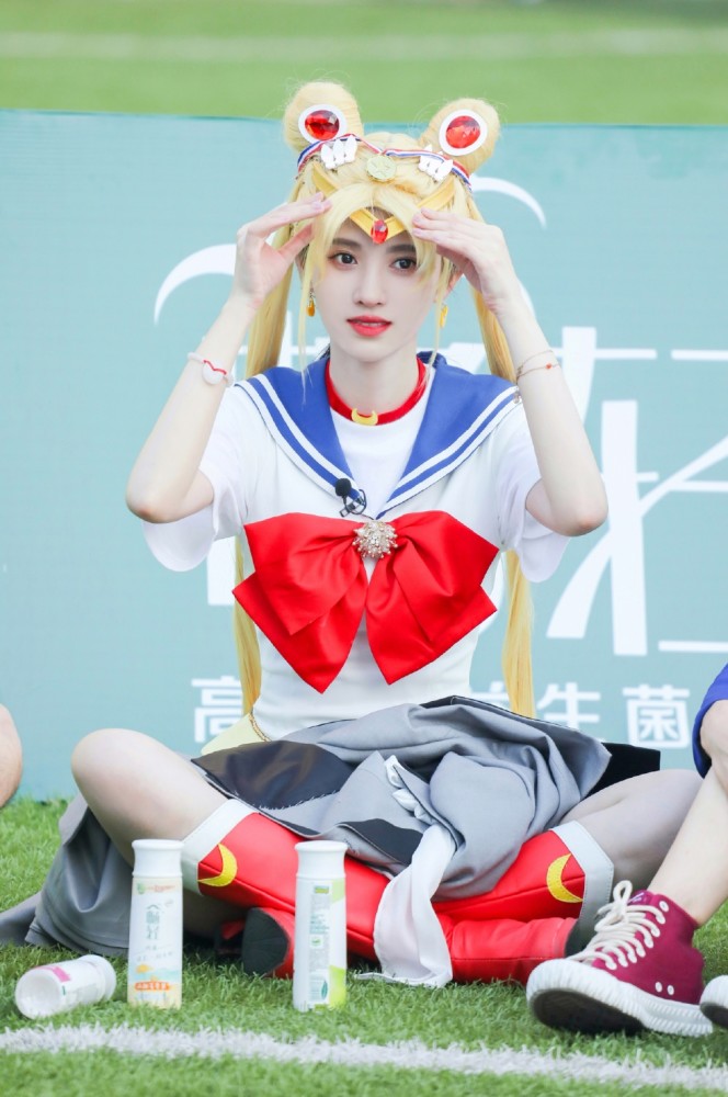 鞠婧祎|再度翻车？鞠婧祎自曝不知今年已是2020，还以为是2013年