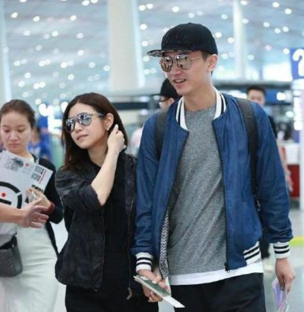 陈妍希为陈晓庆生