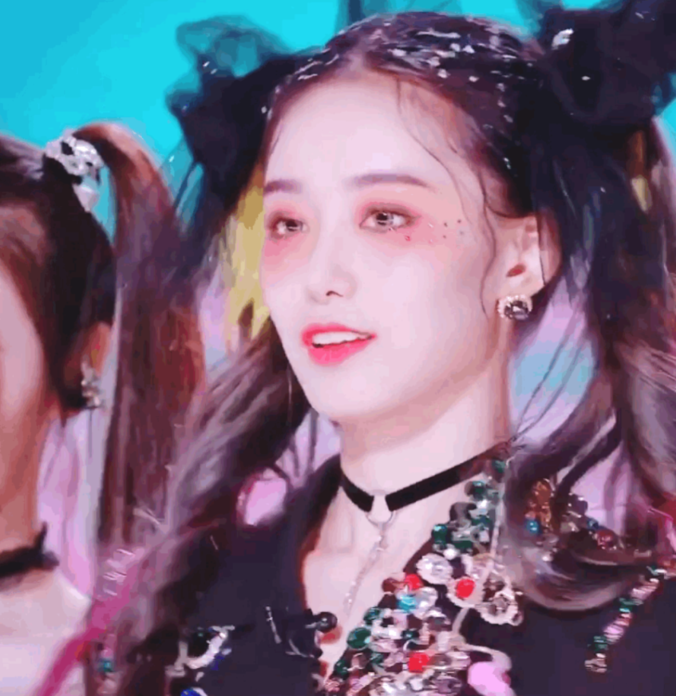 徐艺洋|两百万的数据差，张艺凡却“顶替”徐艺洋出道，正面撕开创3内幕