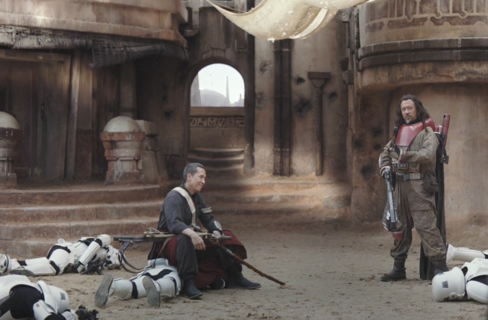 甄子丹|老娱记曝甄子丹为海报站位与姜文水火不容，内情公开让人哭笑不得