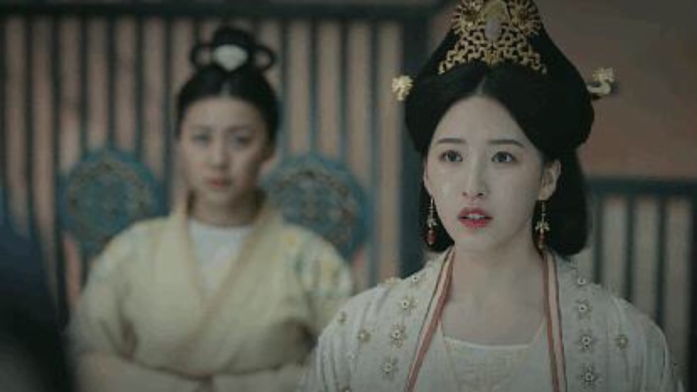 香蜜沉沉|《香蜜沉沉》造型太美提升了颜值，主演换一个造型，感觉都认不出