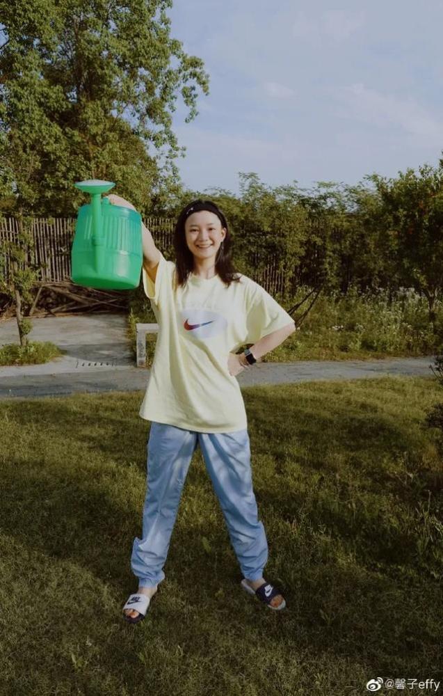 黄圣依|黄圣依最美时给她做配，如今一个是富贵少奶奶，一个却成为网红