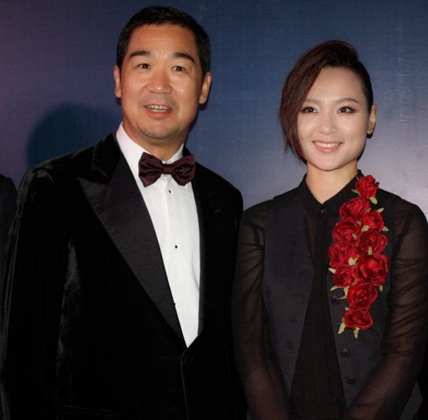 张国立|张国立的1子3女，儿子是他永远的痛，3个女儿却都为他赚足脸面