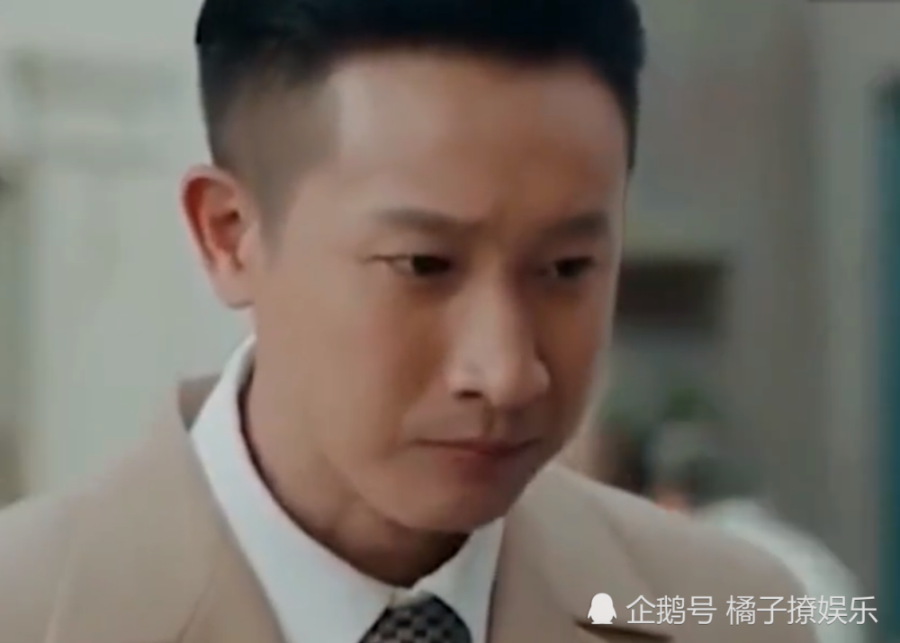 小娘惹 山本洋介恳求陈盛带菊香去英国 菊香竟誓死要和他在一起 爱情啊 腾讯新闻