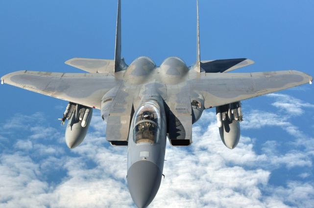 具备隐身性,未赶上好的发展时候,f-15se被冠以伪五代机