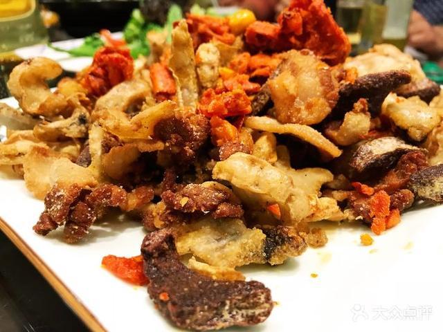 东北传统炸三样下酒菜首选饭店不敢随便做生怕砸了招牌