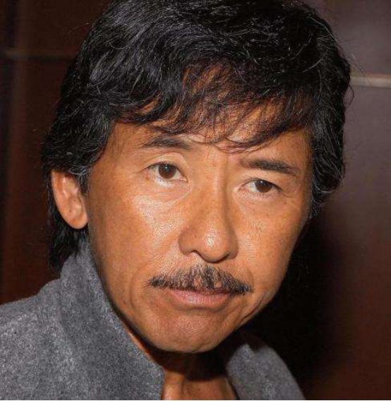70年代死都不肯剃胡子的林子祥后来发生了什么事