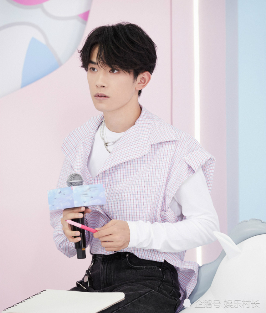 tfboys|TFBOYS七周年演唱会来临，王俊凯王源易烊千玺将合体，三人将比拼唱功