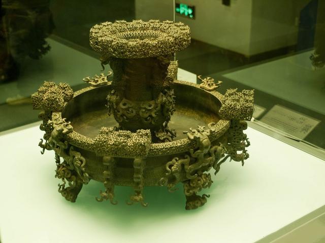 展览|10大禁止出国展览的国宝级文物：图3轰动了日本，图9曾被农妇作为鸡食盆