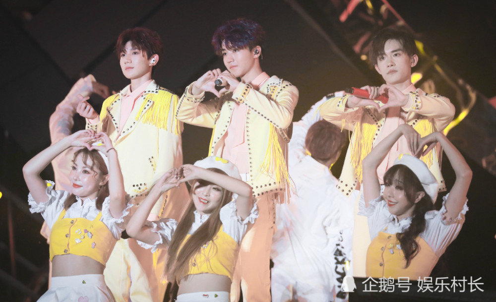 tfboys|TFBOYS七周年演唱会来临，王俊凯王源易烊千玺将合体，三人将比拼唱功