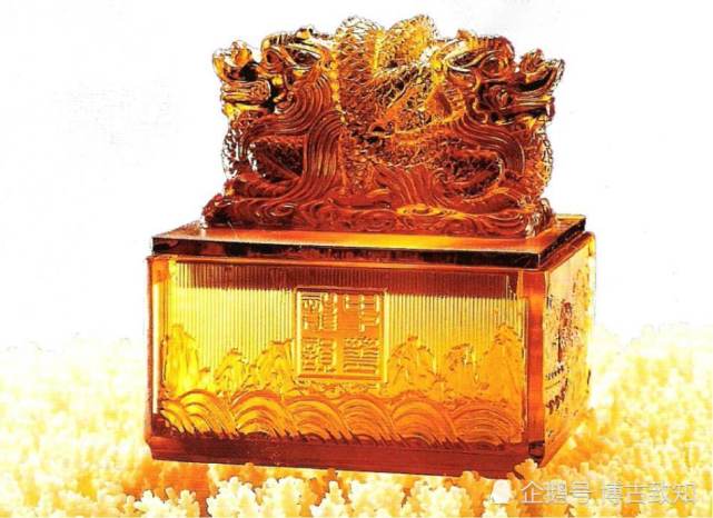 唐武则天时期,因觉得"玺"与"死"近音(也有说法是与"息"同音),遂改称为