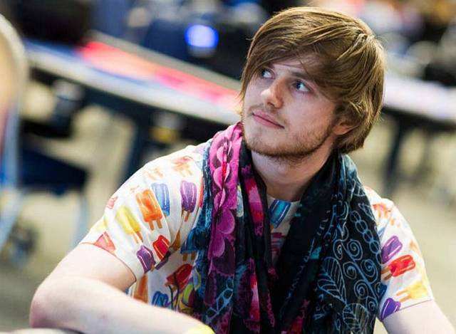 英国青年中国人现在不讨论怎么超越英国了是他们放弃了吗