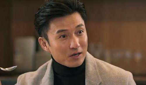 tvb小生陈山聪升级当爸,曾抛弃发妻恋上赌王千金_腾讯新闻