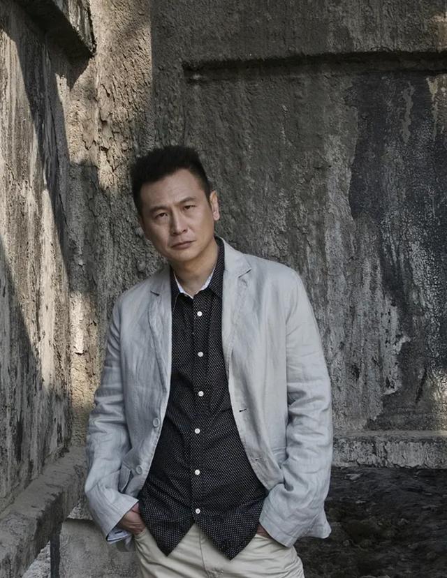 赵高张世演技被北电当教材为妻子买地种菜如今成富豪