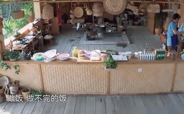 向往的生活|《向往的生活》收视率一路下滑，慢综艺要怎么才能玩出新花样？