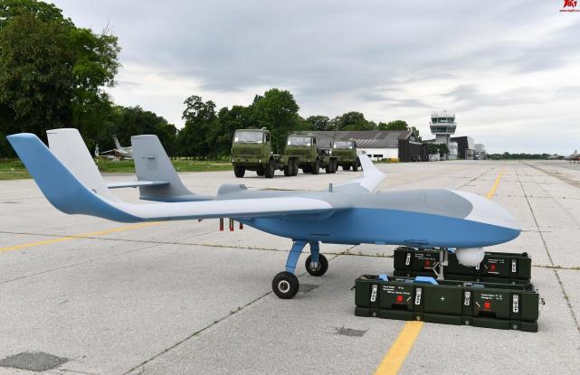 彩虹92a无人机首次打开欧洲市场价格便宜设计却多有创意