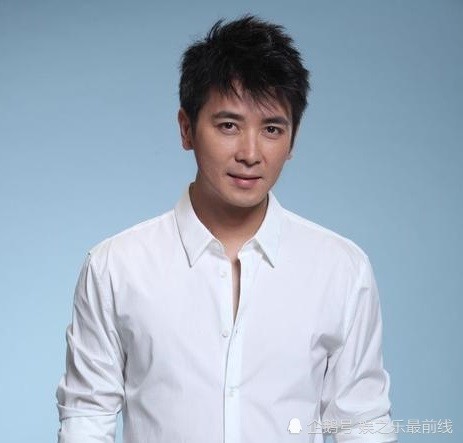 70后男演员保剑锋与何珈好因戏生情结为夫妻婚后11年感情和睦