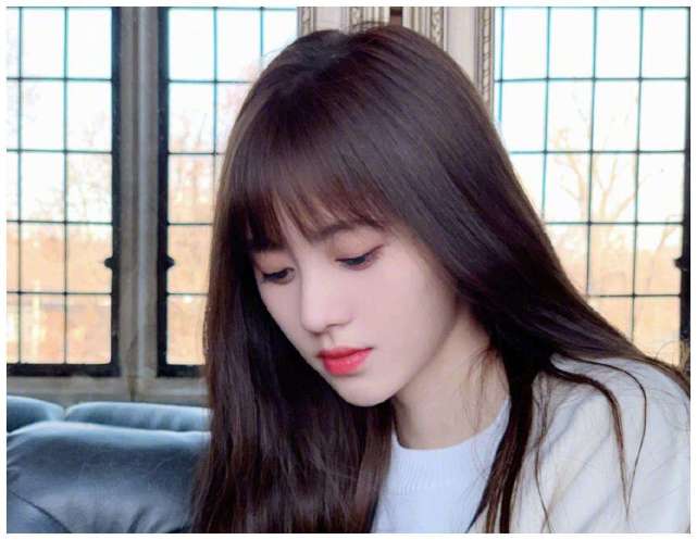 同样是 白痴美人 为什么杨超越圈粉 鞠婧祎却被 群嘲