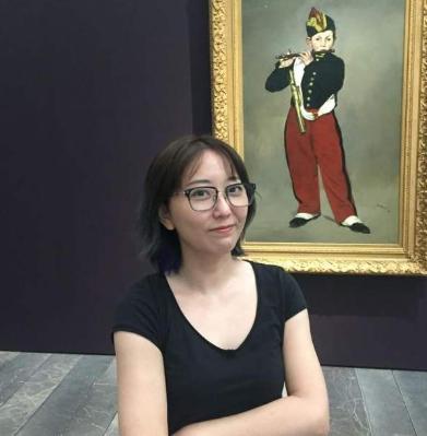 被吴京"宠",靠女扮男装成名的"龙小云"张辰,今31岁美成这样