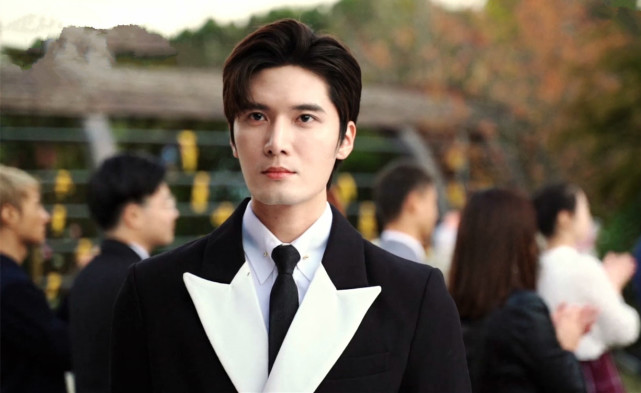 不说谎恋人:方知有醉酒,抱着李哲狂亲,李哲立马吓得措手不及