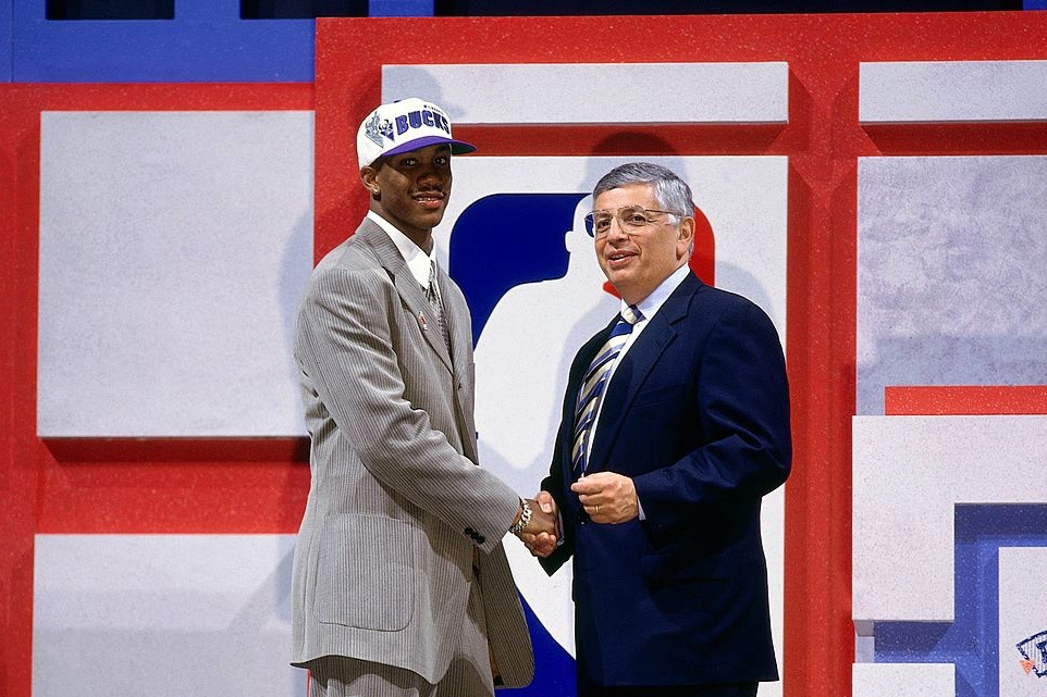 马布里的选秀报告球风华丽防守出色无愧黄金一代四号秀