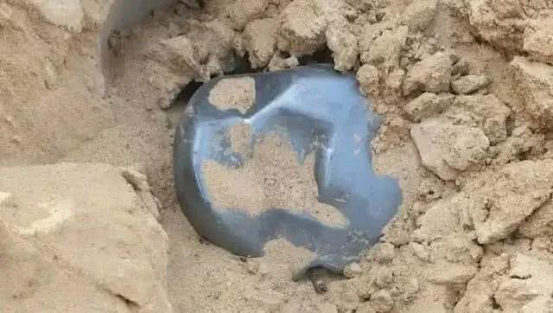 陨石|天外飞来不明物体，是天外陨石，还是“外星飞船”？