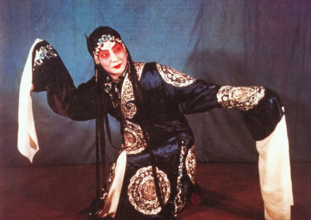 梅兰芳之《宇宙锋》《舞台生活四十年》我所写出的部分,只是用漫谈