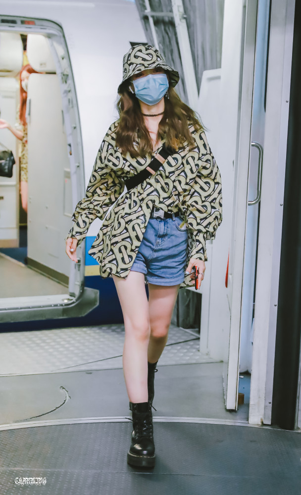 硬糖少女303|林君怡唯一关注的硬糖少女303成员是她，没想到她人缘这样好