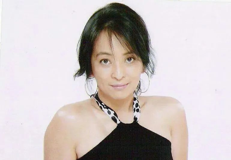 李勤勤|吃相难看、穿着夸张，但她却越作越红？