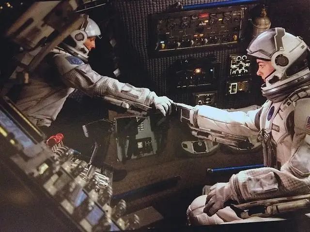 五维空间|某瓣评分9.2！对话五维空间，值得N刷的硬科幻史诗巨作电影推荐！