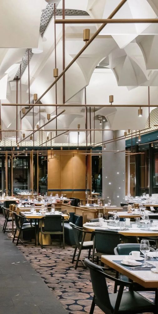 温哥华|全球首家5D餐厅-全聚德温哥华店