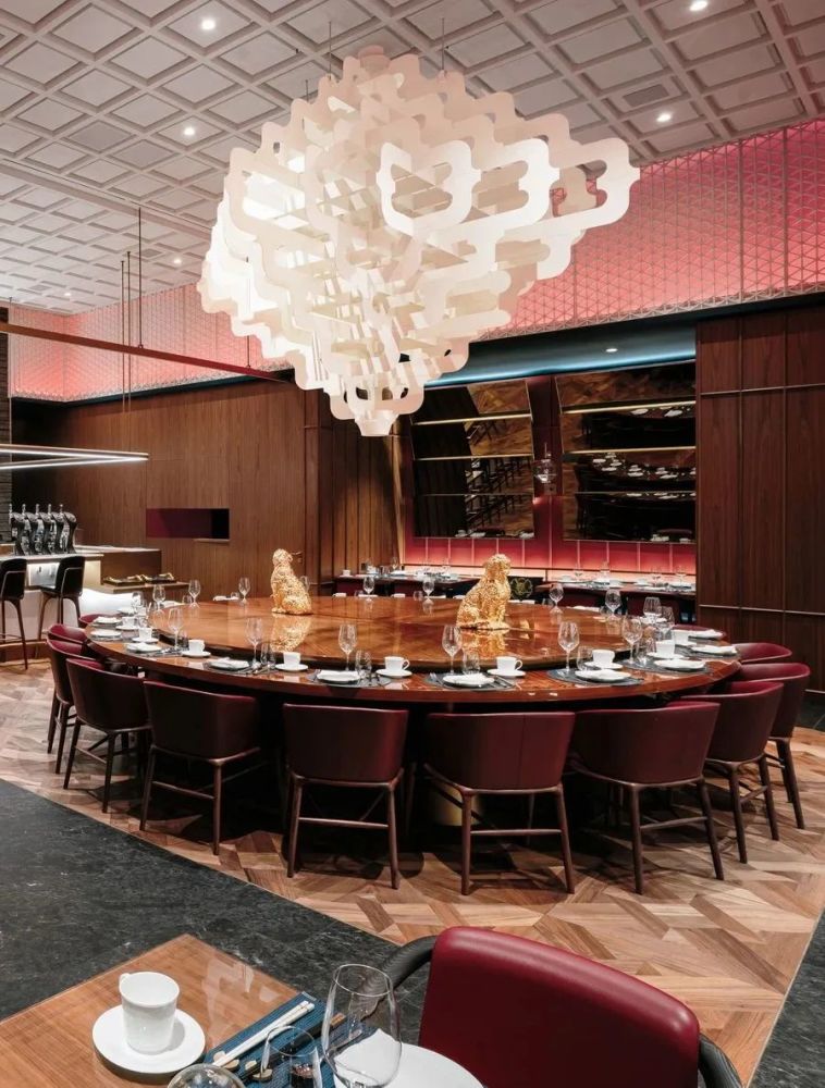 温哥华|全球首家5D餐厅-全聚德温哥华店