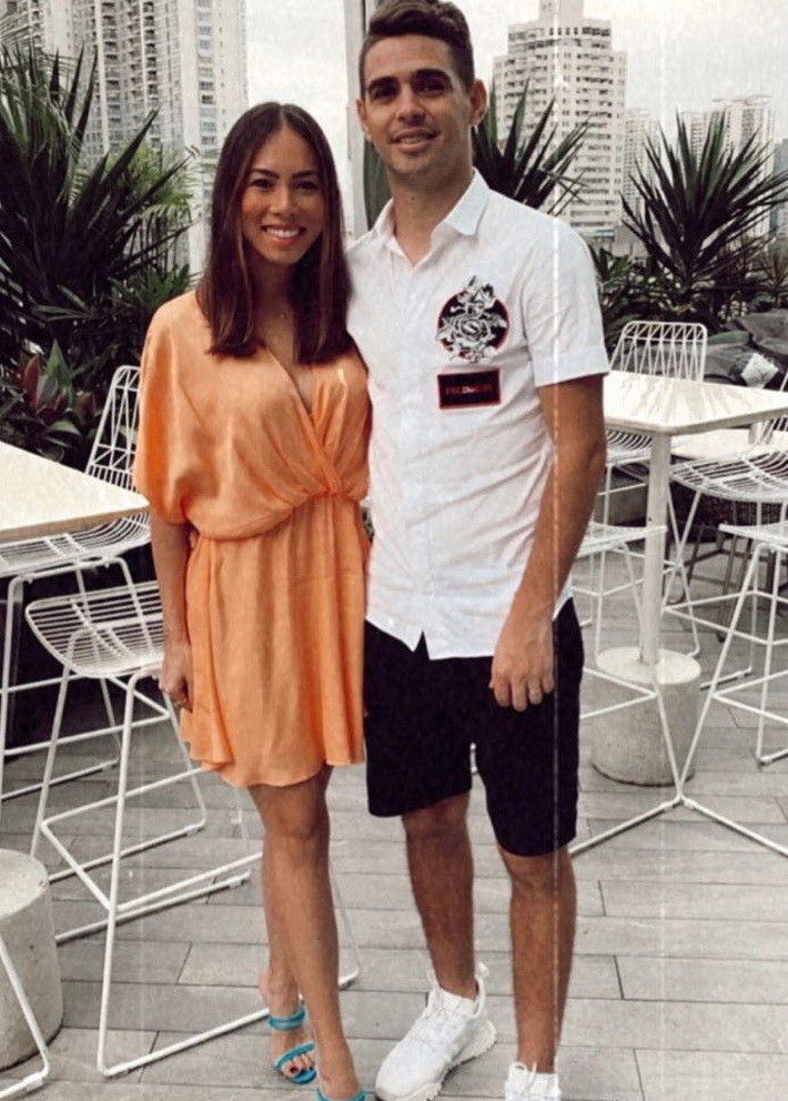 上港外援奥斯卡否认说过"来中超就是想赚钱,不想老的时候变穷"