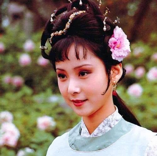 红楼梦|《红楼梦》是世外桃源？错！才子佳人们各有各的世故聪明之处