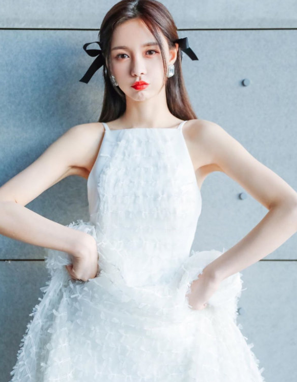 沈梦辰|有种“整容”叫杜海涛减肥成功，为娶沈梦辰瘦了20斤，穿婚纱太养眼