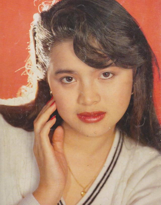 拍过禁片上过著名杂志封面貌美女演员石兰闪婚后成人生赢家