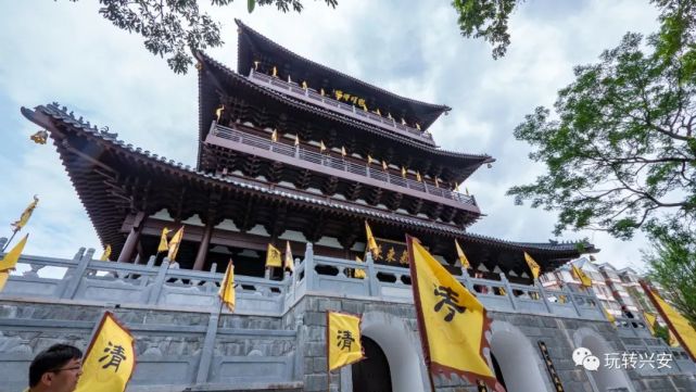 来到了2020年初,县委县政府决定恢复魁星楼,以弘扬兴安本土文化精神