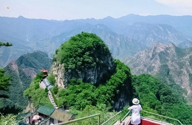 登二十八盘直冲云霄尽赏五岳之美这就是京都第一奇山圣莲山