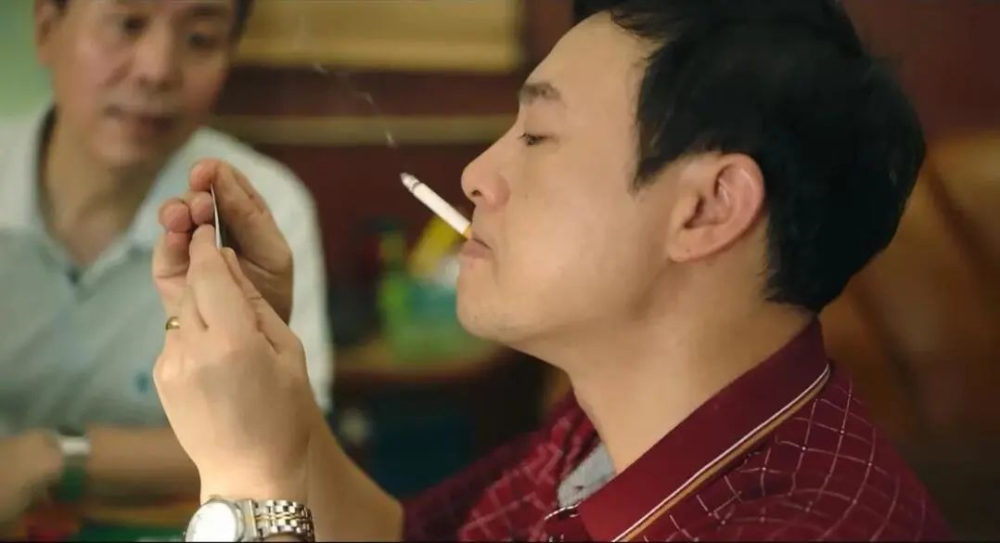 张颂文|他44岁，演技封神，却依然买不起房