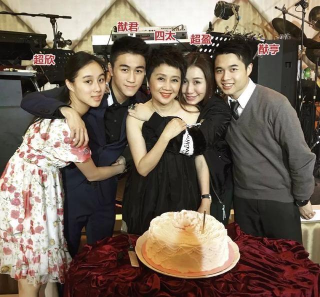 何鸿燊|何猷邦的母亲是谁？为什么要让何超琼照顾？