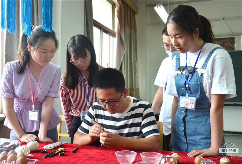 蛋雕|金城蛋雕达人，蛋壳上展绝活