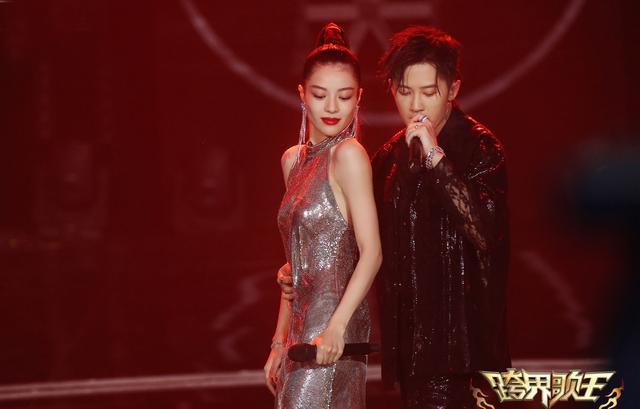 《跨界歌王5》首播收视低迷,新老结合争王座,王凯丁太昇也带不动热度