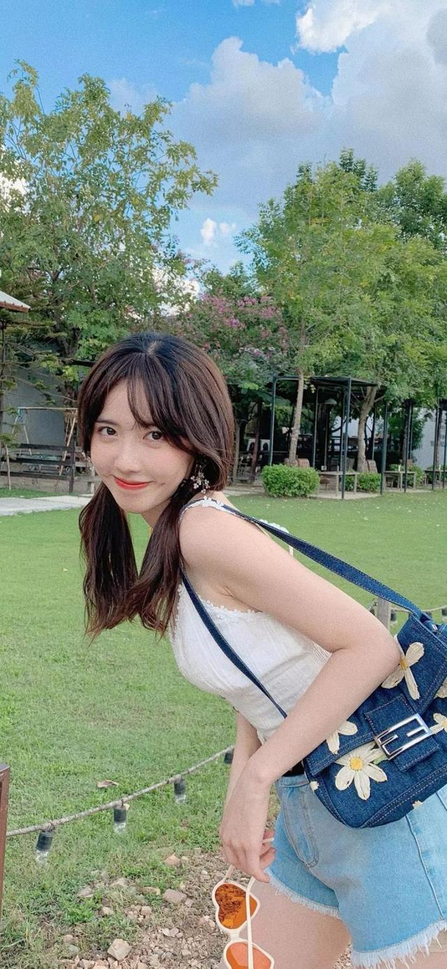 救命索作者半熟小桃青涩艺术生vs英语老师年龄差7岁