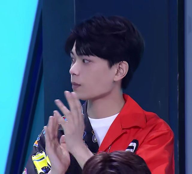 丁禹兮|只被丁禹兮端水笑到？当秦岚讨论表演时，你有注意他的表情吗？